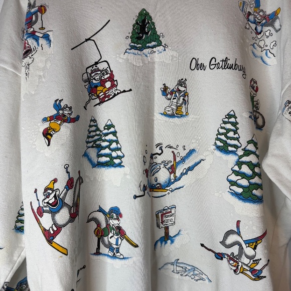Vintage Ober Gatlinburg Sweatshirt w/ Cartoon Skiing Chipmunk Squirrel Print - Picture 3 of 5